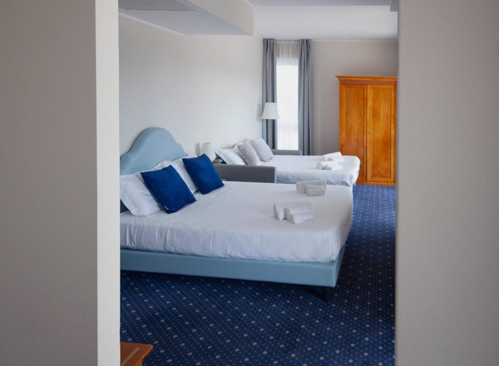 Deluxe Quadruple Room